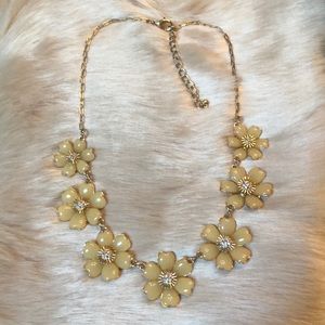 Costume Jewelry Floral Necklace